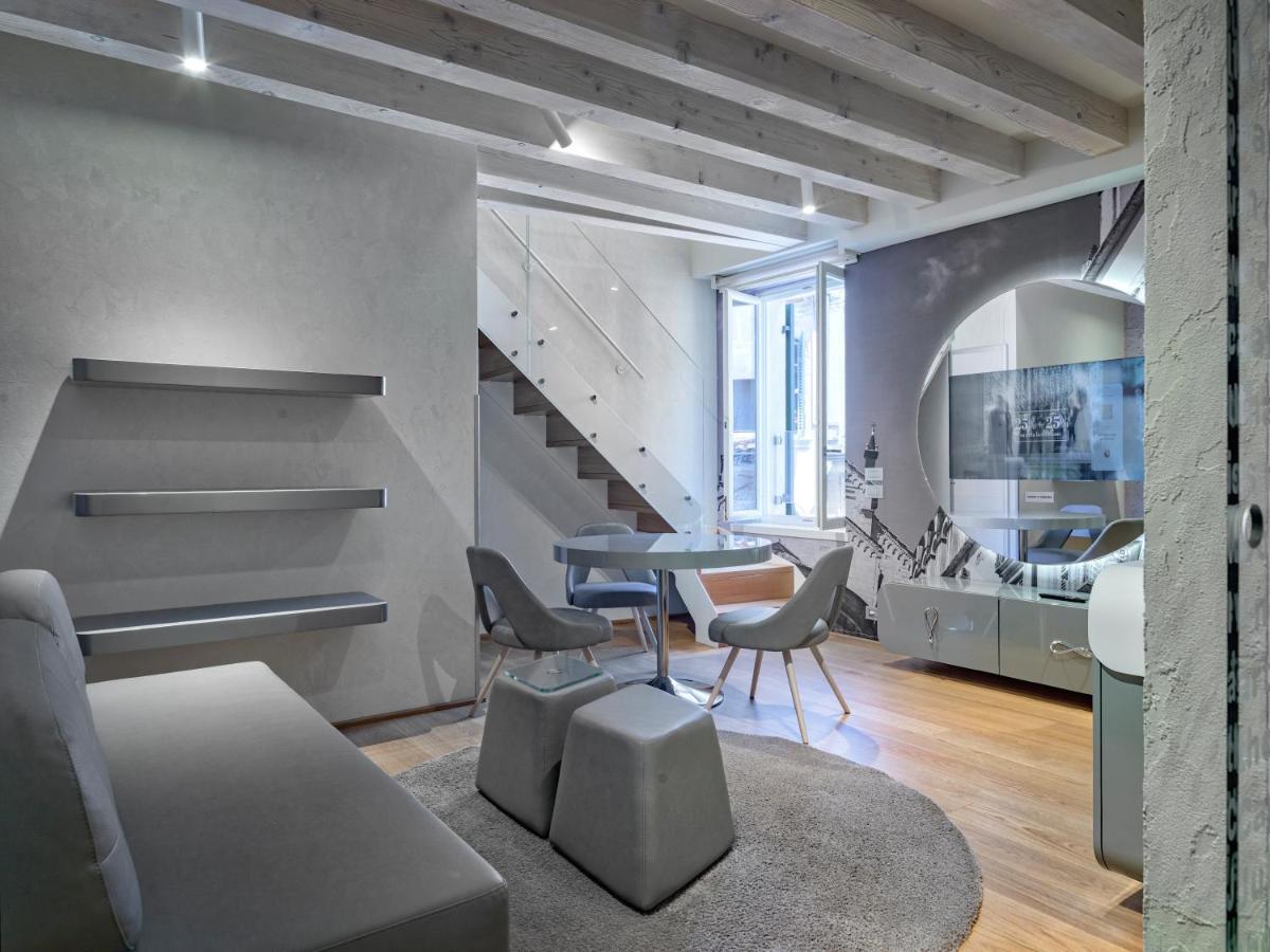 Lords Of Verona Luxury Apartments Exteriér fotografie